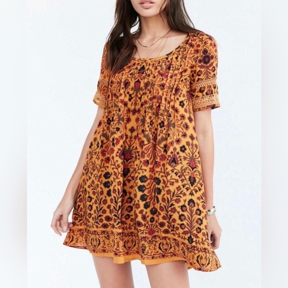 Urban Outfitters Dresses & Skirts - Urban Outfitters Ecote Amethyst Floral Mini Dress XS